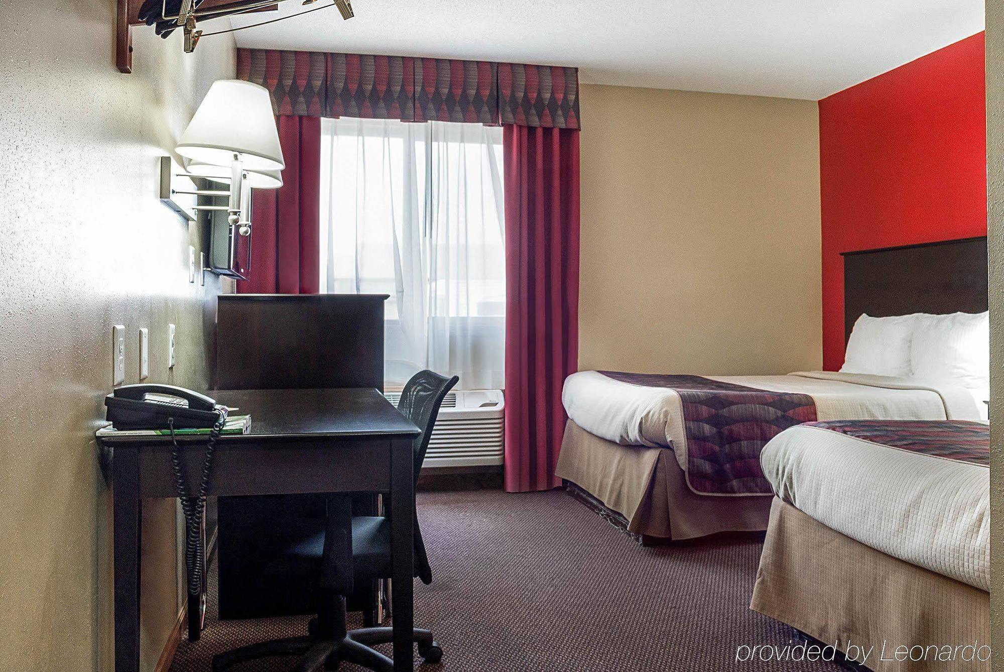Econo Lodge Jamestown Exterior photo